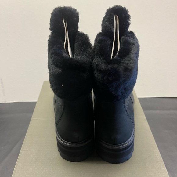 Timberland - Size: 6.5 - Brand new in box - Picture 5 of 8